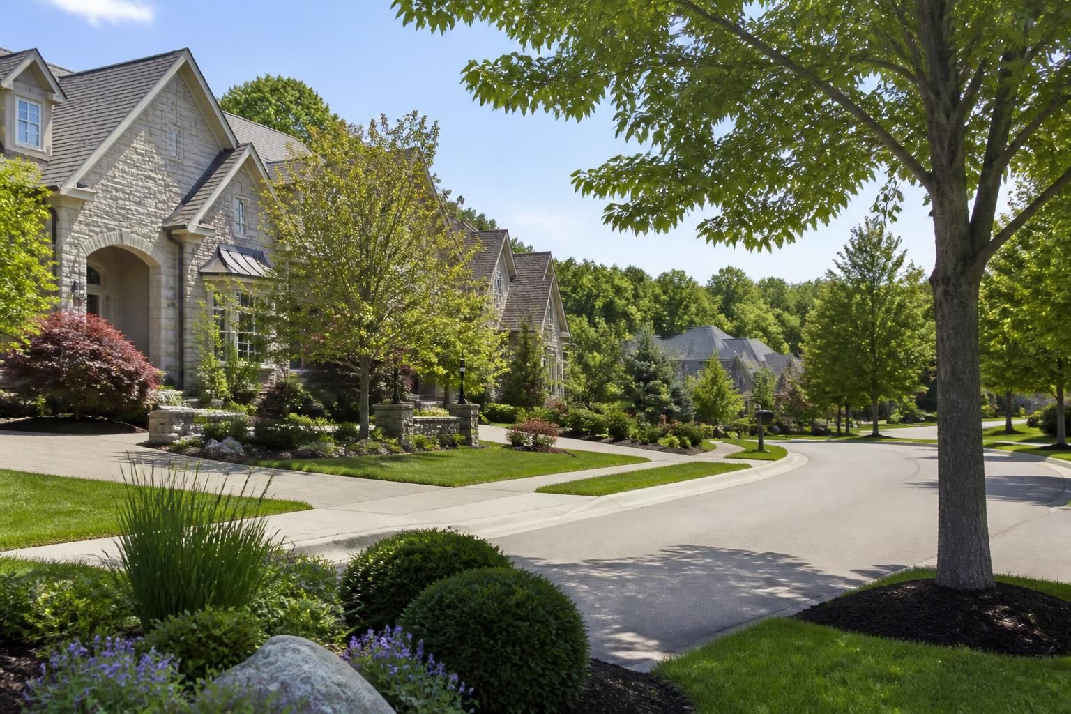 Upscale homes along a clean street in Solon, Ohio